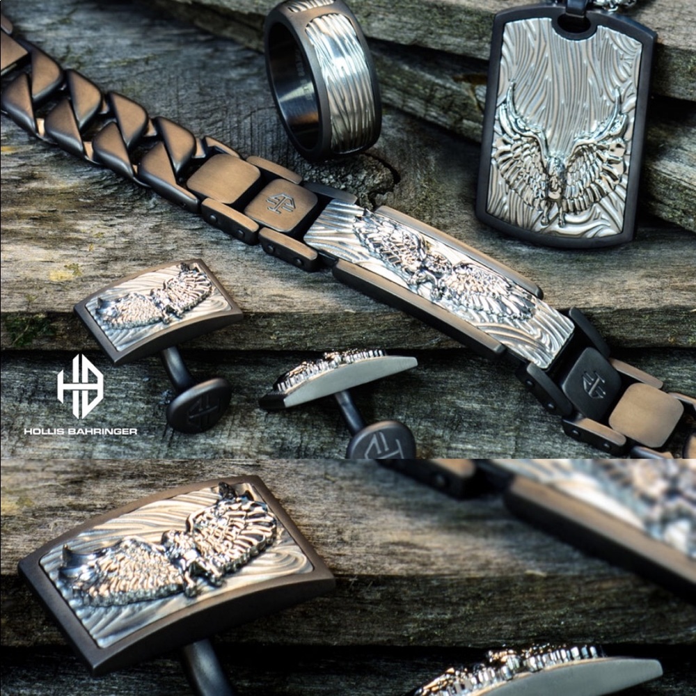 bundle of necklace/pendant & bracelet